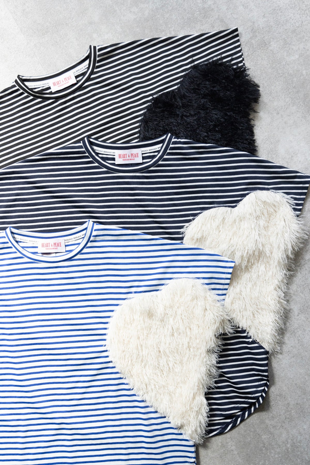HEART border Tee