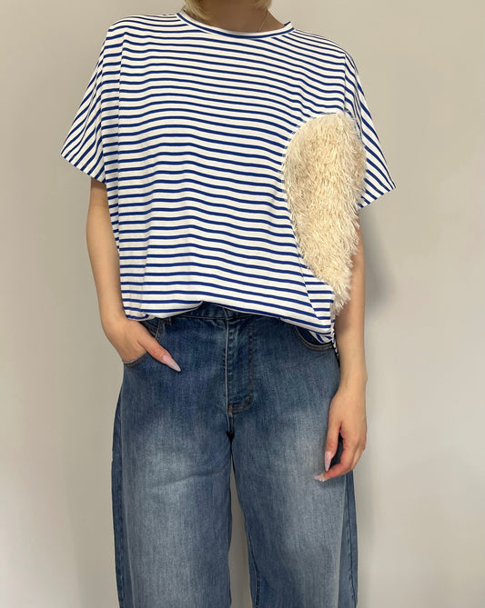 HEART border Tee