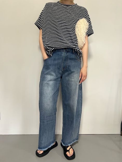 HEART border Tee