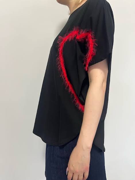 HEART cord embroidery Tee