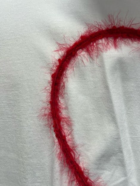 HEART cord embroidery Tee