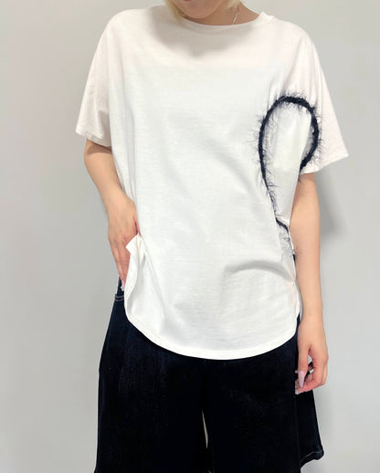 HEART cord embroidery Tee